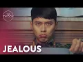Download Lagu Hyun Bin gets pouty over finger hearts | Crash Landing on You Ep 5 [ENG SUB]