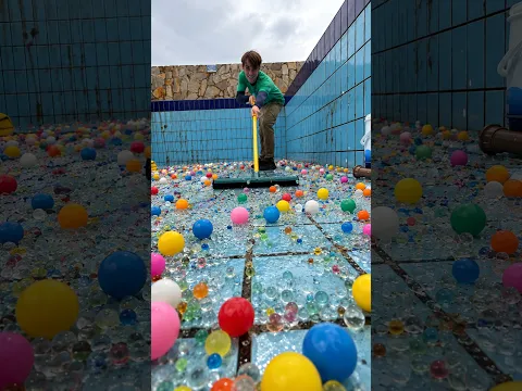 DEIXEI A PISCINA SUJA