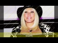 Laura Leon - Biography