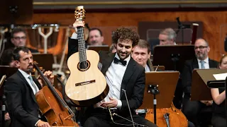 Álvaro Toscano plays Concertino Op.72 by Salvador Bacarisse with ORTVE