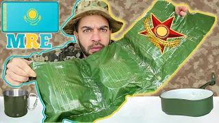 تجربة اكل الجيش الكازاخستاني لمدة ۲٤ ساعة قضيت يوم كامل باللون الأخضر العسكري Kazakh 24h Ration 