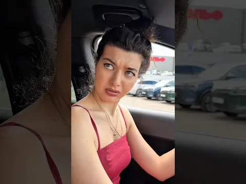 Как она тут оказалась? #шортс
