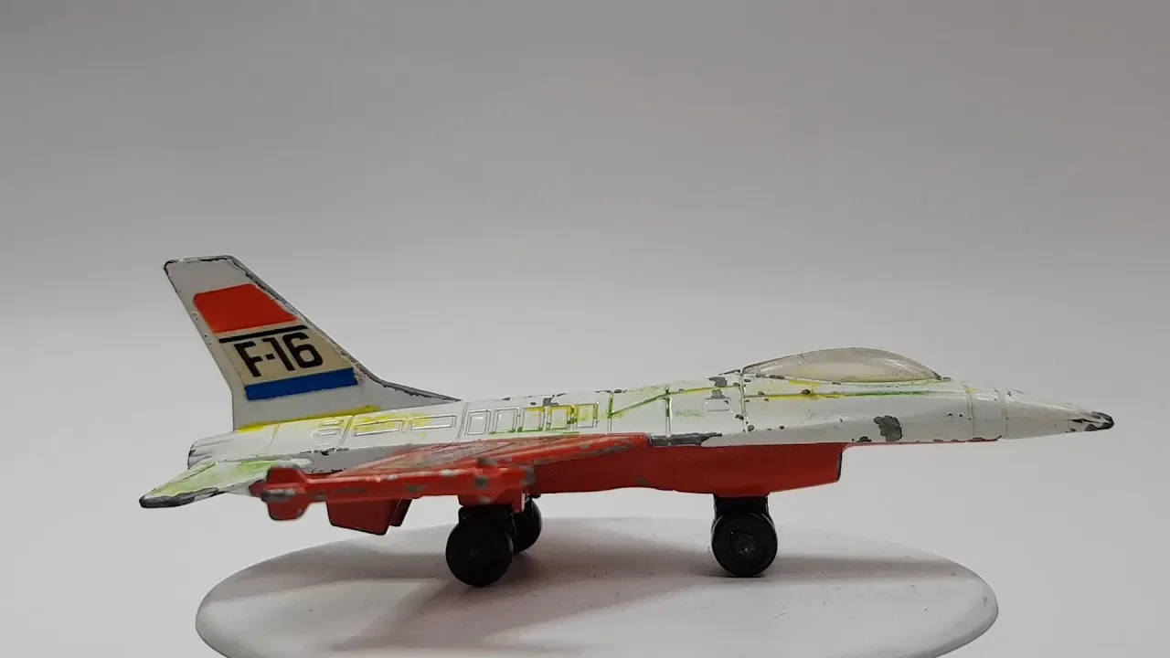 MATCHBOX Custom No SB24 Skybuster F16 1978