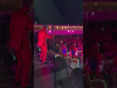 Eric Benét Is SANGIN! 🔥 Live at OV2026