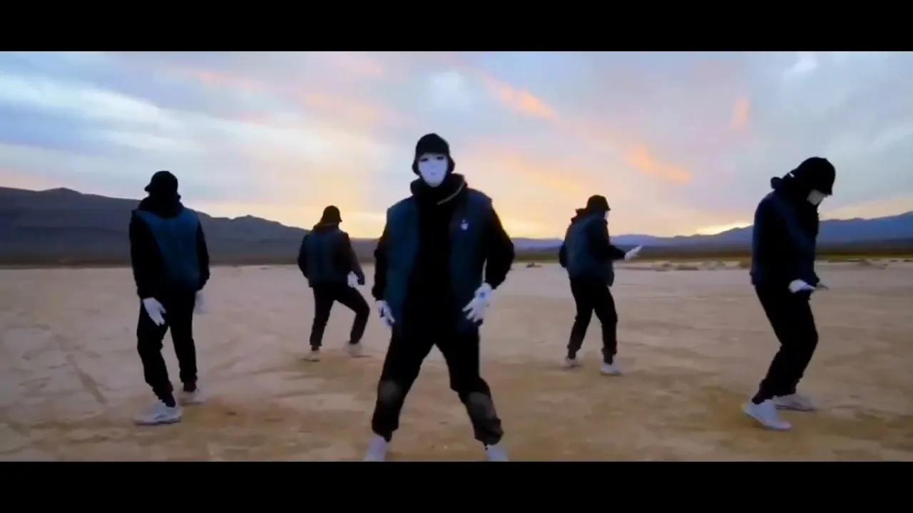 STRAIGHTEN MIGOS REMIX FT JABBAWOCKEEZ