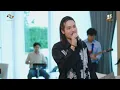 Hormok Huak Pai Fak Pa - Lamphloen Wongsakorn (Original by Lamphloen Wongsakorn Feat. Tae Trakult...