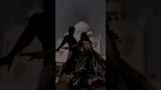 بجنون شو بحبك انا بجنون  بجنون شو بحبك انا بجنون