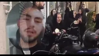 بارون اومد و یادم داد تو زورت بیشتره جمعی از موتورسواران یاد حمیدرضا روحی رو گرامی داشتند 