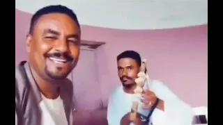 انا لله و انا اليه راجعون في ذمه الله الشاعر القدلنجي نسأل الله له الرحمه والمغفره أن شاء الله
