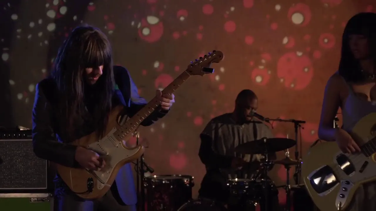 Khruangbin - August Twelve - Pitchfork Live Khruangbin - August Twelve - Pitchfork Live