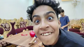 تحديات مختلفة بين الإخوان. ضحك  وعقوبة 