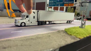 Scale Big Rig Spotting