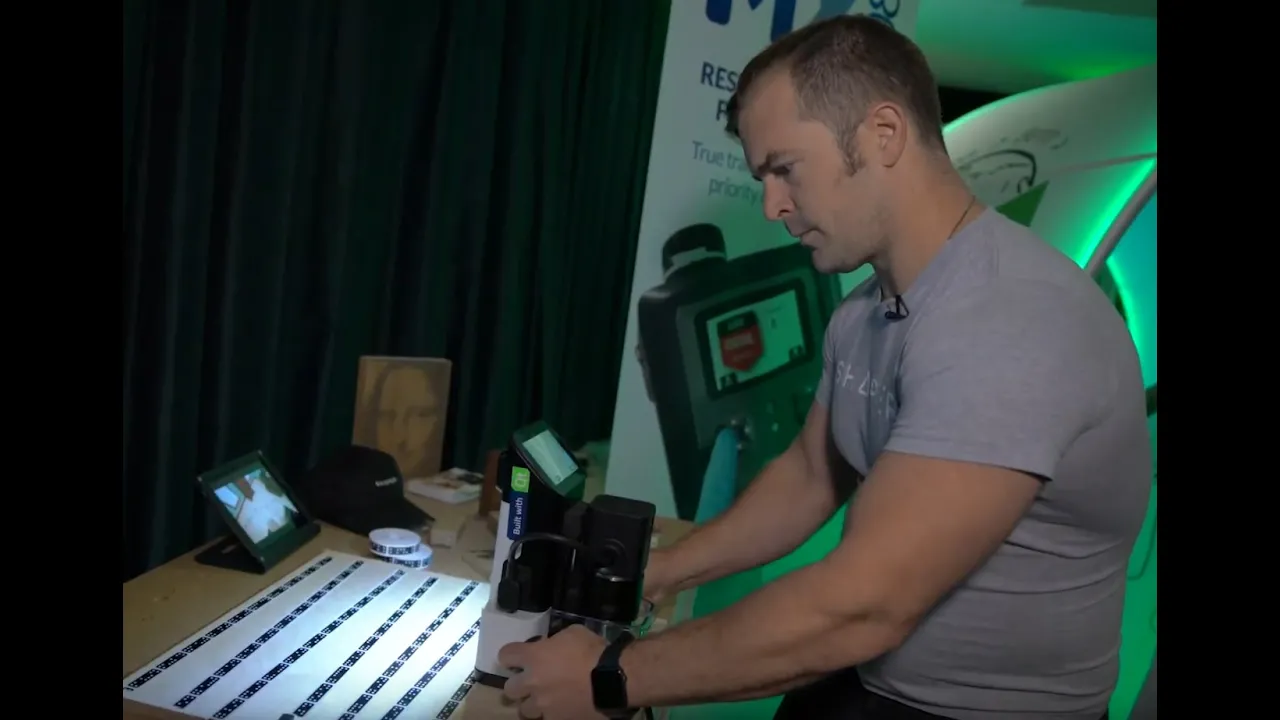 Shaper Tools builds CNC machines with Qt