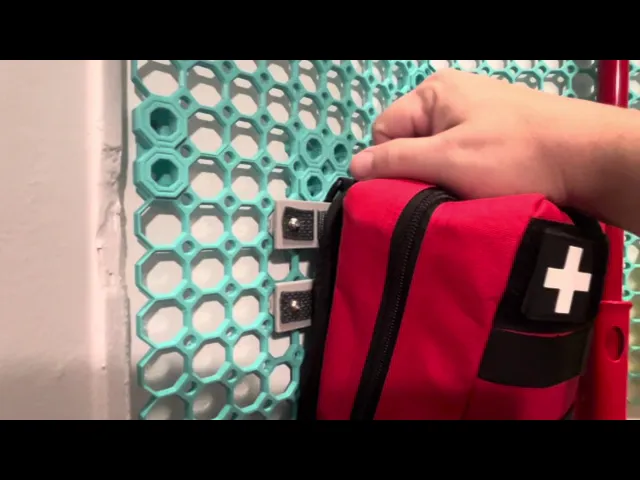 Multiboard MOLLE - 1 Column PALS Plate video thumbnail