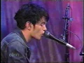Download Lagu Sum 41 - Pieces - Live on The Ellen Show (2005)