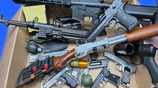 UNBOXING AIRSOFT GUNS ! Desert Eagle,Walther ppk,mp 40,shotgun,grenade launcher ...
