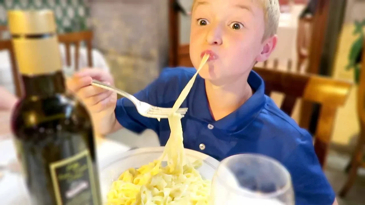 Vatican, Spray Paint Art & Birthplace of Fettuccine Alfredo
