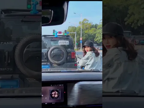 Don't sound a horn at a traffic signal 😲😂  #funny #viral #shorts