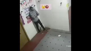 شوف لقطات النساء مع المنظمات دعاره وحسافة على شعب لم ياحفظ على نساه سمعها