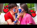 Download Lagu TO BYŁ JEJ PIERWSZY POCAŁUNEK!