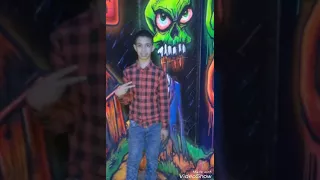 محمد عصام أنا علي وضعي اغنيه المادة شاده يا مستمعين علي وضعي هههههههه دندنها
