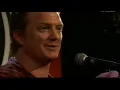 Queens Of The Stone Age - 3's and 7's (3 voor 12 Acoustic Session)