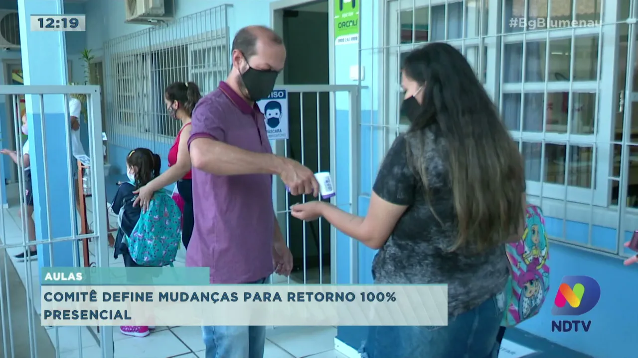 Comitê define mudanças para retorno 100% presencial das aulas na rede municipal
