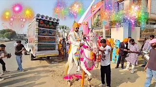 घोड़ी और डीजे का तांडव - chunni mein chunni mein !! Ghodi Dance Video !! Perfume Lagve chunni me
