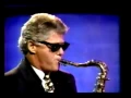 Video di BILL CLINTON PLAYS M83