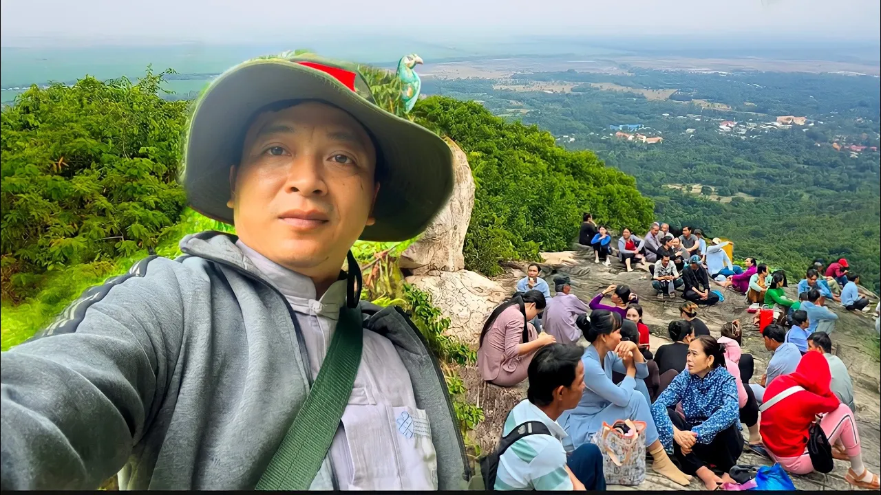 Hành trình lên núi bà đội om, miền 7 núi đất Phật, tâm linh.nam mô a Di đà phật