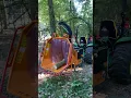 Past het, dan snippert het! 😉 John Deere 3046R \u0026 TV16-22! #houtversnipperaar #Hakselaar #ptochipper