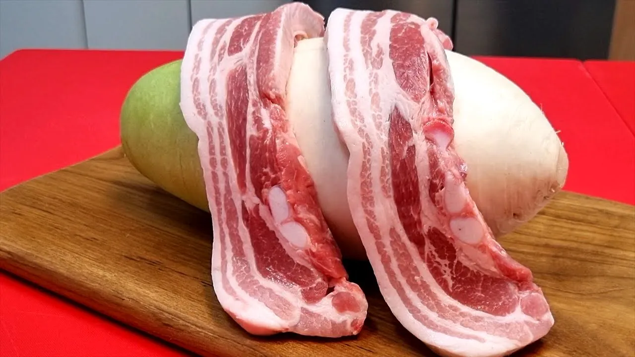 삼겹살 무 볶음