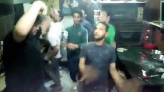 لما تبقي شغال في محل و تسمع مزمار عبسلام    مسخره دندنها