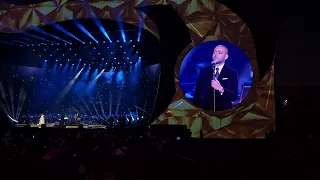 بقول عادي     تامر عاشور اداء عالي جدا    دندنها