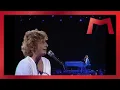 Download Lagu Barry Manilow - Weekend In New England (Live from the 1982 Showtime Special)