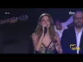 Nancy Ajram - 3am Bet3alla2 Feek (Live) نانسي عجرم - عم بتعلق فيك