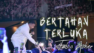 Download BERTAHAN TERLUKA - LIVE FABIO ASHER MP3