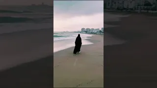غريب لست اعرفني  بكتني مؤثرة جدا ايه جابر  اناشيد  دندنها