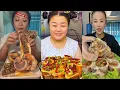 Download Lagu MUKBANG ASMR Eating roasted big bone marrow so yummy