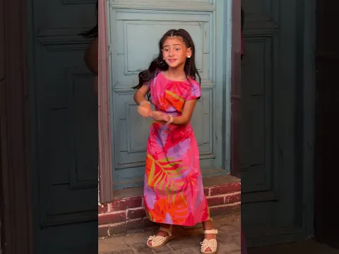 اللي لسه متفرجش علي كليب احنا البنات ايسل خالد فايته كتير اوووي 😉❤️🌹
