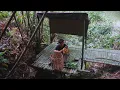 Download Lagu Long hunting trip in the forest. Building a bamboo shelter. Finishing the house frame - P.1