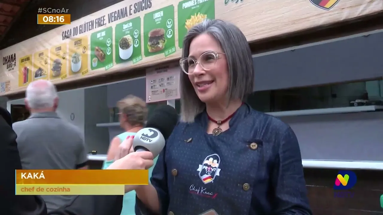 38ª Oktoberfest de Blumenau recebe todos os tipos de público