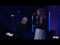 Download Lagu Kelly Clarkson - Wide Awake (Cover Katy Perry) (Live on The Kelly Clarkson Show)