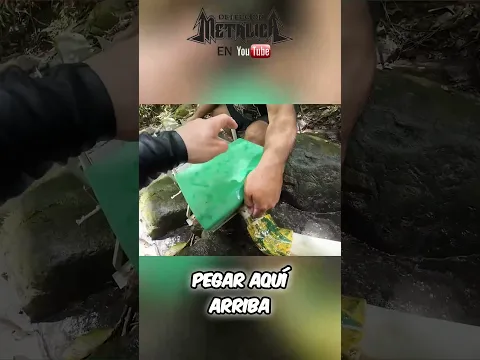 Buscando Oro: ¡La Presión del Agua Limpia la Gravilla! 🌊 #shorts