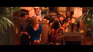Julie Bowens Hot Dress Cleavage HORRIBLE BOSSES JoBlo