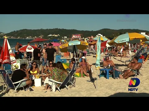 Feriadão: praias ficam lotadas em Florianópolis