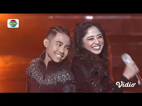 Download MP3 DAHSYAT!!! Eby (Bima) feat Dewi Persik - Ngomong Dong | TOP 3 D'Academy 5