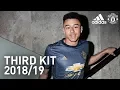 Download Lagu Introducing the Manchester United Third Kit