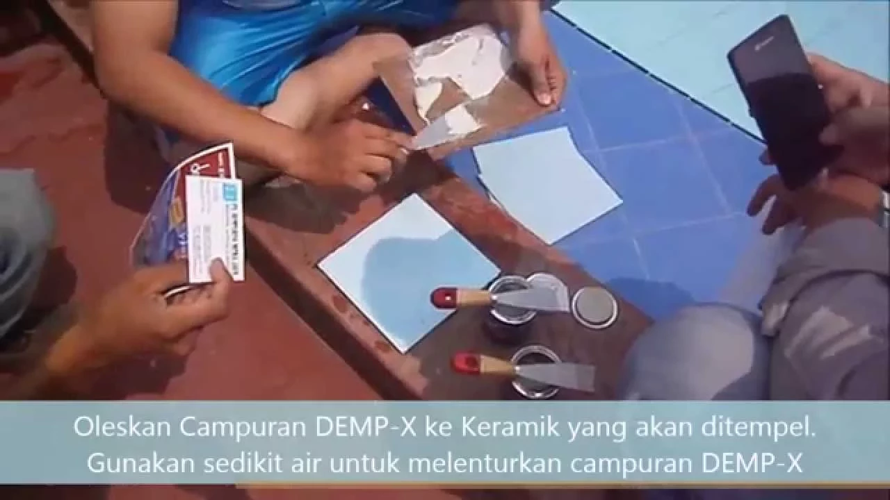 Keramik kolam renang lepas? Gunakan DEMP-X Perekat Extreme.   Praktis, Mudah, Hemat, Bersih..     Ti. 