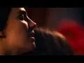 Dickinson 3x09 Kissing Scene Emily and Sue Hailee Steinfeld and Ella Hunt